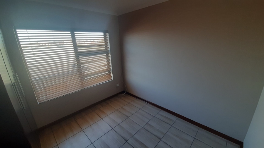 4 Bedroom Property for Sale in Seemeeu Park Western Cape